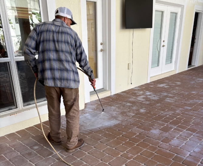 Lanai Screen and Patio Cleaning – St. Augustine, FL Lanai Screen and Patio Cleaning – St. Augustine, FL